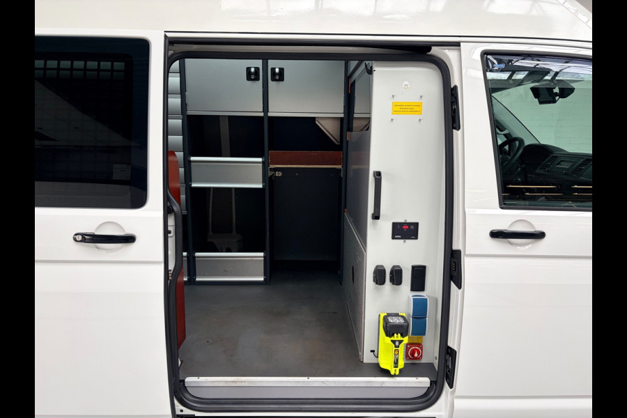 Volkswagen Transporter L2H3 extra hoge Servicewagen 2.0 TDI 102pk Bott inrichting Victron v230 Standkachel Trekhaak RIJKLAARPRIJS
