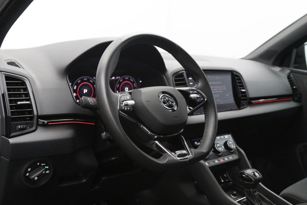 Škoda Karoq 1.5 TSI 150 PK ACT Sportline Automaat, Panoramadak, Canton Sound, Adap. Cruise Control, Stoelverwarming