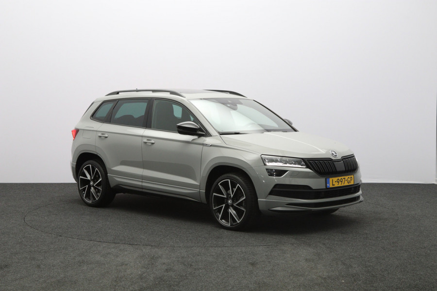 Škoda Karoq 1.5 TSI 150 PK ACT Sportline Automaat, Panoramadak, Canton Sound, Adap. Cruise Control, Stoelverwarming