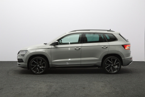 Škoda Karoq 1.5 TSI 150 PK ACT Sportline Automaat, Panoramadak, Canton Sound, Adap. Cruise Control, Stoelverwarming