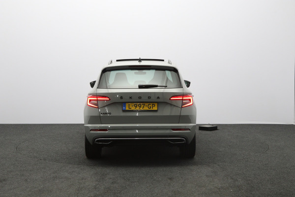 Škoda Karoq 1.5 TSI 150 PK ACT Sportline Automaat, Panoramadak, Canton Sound, Adap. Cruise Control, Stoelverwarming