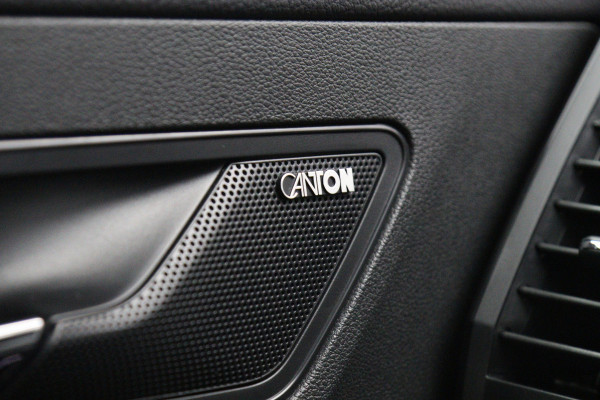 Škoda Karoq 1.5 TSI 150 PK ACT Sportline Automaat, Panoramadak, Canton Sound, Adap. Cruise Control, Stoelverwarming