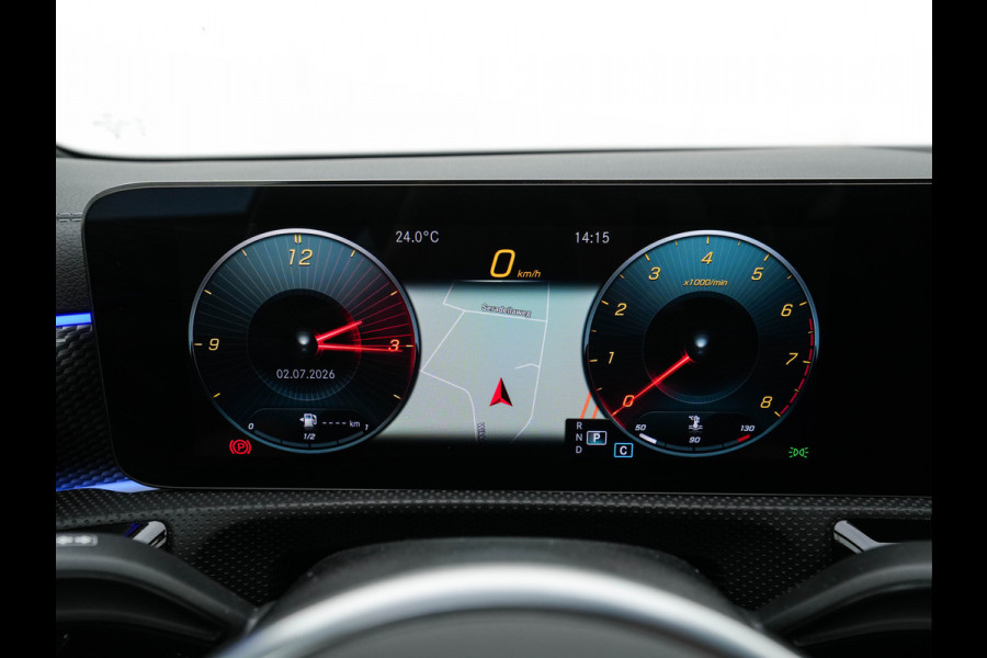 Mercedes-Benz CLA-Klasse Shooting Brake 200 Luxury Line (INCL-BTW) Aut. *LEATHER | FULL-LED |  WIDESCREEN-COCKPIT | HEATED-COMFORTSEATS | ADAPTIVE-CRUISE | CAMERA | NAVI-FULLMAP | SHIFTPADDLES | PRIVACY-GLASS | DAB | AMBIENTLIGHT | TOWBAR | 18''AL