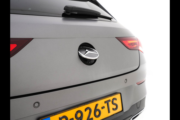 Mercedes-Benz CLA-Klasse Shooting Brake 200 Luxury Line (INCL-BTW) Aut. *LEATHER | FULL-LED |  WIDESCREEN-COCKPIT | HEATED-COMFORTSEATS | ADAPTIVE-CRUISE | CAMERA | NAVI-FULLMAP | SHIFTPADDLES | PRIVACY-GLASS | DAB | AMBIENTLIGHT | TOWBAR | 18''AL