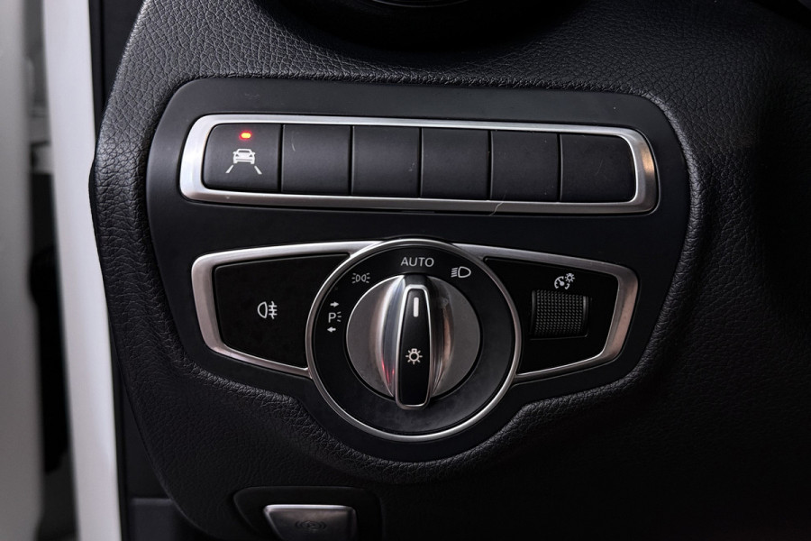 Mercedes-Benz C-Klasse Estate 180 Premium Plus Pack (PANORAMADAK, BURMEISTER, MULTIBEAM, TREKHAAK WEGKLAPBAAR, CAMERA, SFEER)