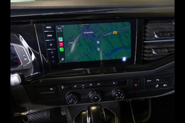Volkswagen Transporter 2.0 TDI L2H1 30 Bulli 75 Edition / 204pk / Achteruitrij camera / Stoelverwarming / Leder / Virtual cockpit /