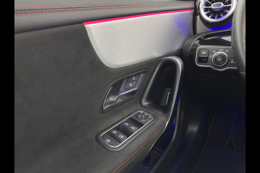 Mercedes-Benz CLA-Klasse 180 d Premium Plus (INCL-BTW) Aut. *PANO | LEATHER-MICROFIBRE | FULL-LED  | AMBIENTLIGHT | HEATED-SPORTSEATS | WIDESCREEN-COCKPIT | DAB+ | NAVI-FULLMAP | CAMERA | PRIVACYGLASS | 19''ALU*