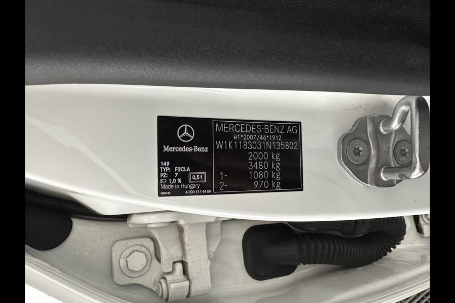 Mercedes-Benz CLA-Klasse 180 d Premium Plus (INCL-BTW) Aut. *PANO | LEATHER-MICROFIBRE | FULL-LED  | AMBIENTLIGHT | HEATED-SPORTSEATS | WIDESCREEN-COCKPIT | DAB+ | NAVI-FULLMAP | CAMERA | PRIVACYGLASS | 19''ALU*