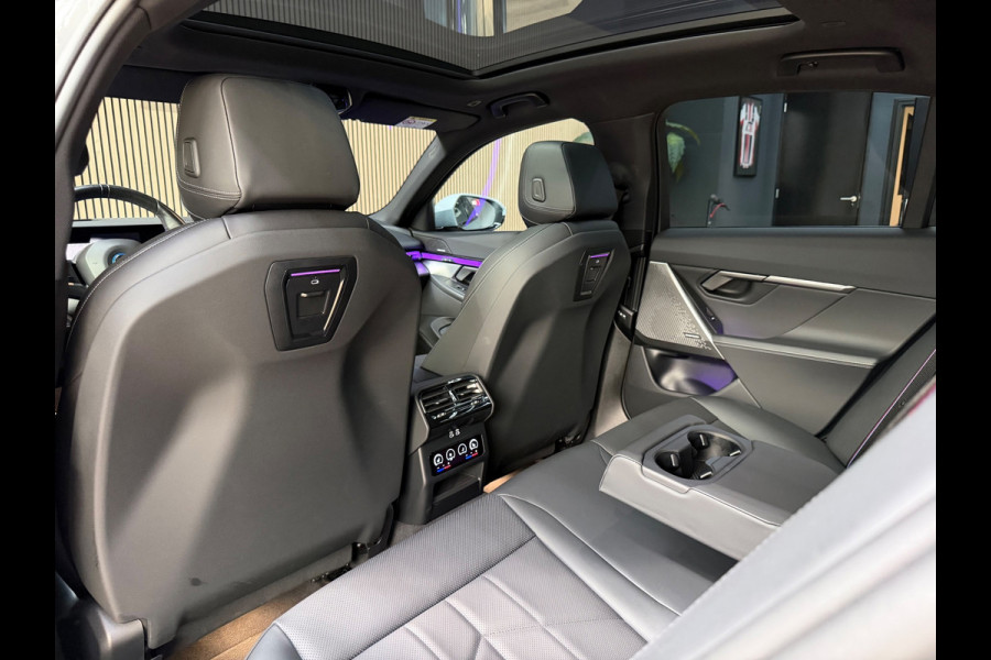 BMW i5 EDrive40 84 kWh M Sport - Pano - 360 - H&K - Keyles