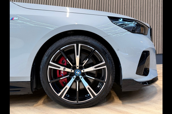 BMW i5 EDrive40 84 kWh M Sport - Pano - 360 - H&K - Keyles
