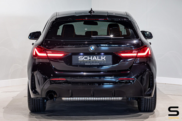 BMW 1-serie 118i|M-sport|Leder|Sportstoelen|Cam|CarPlay