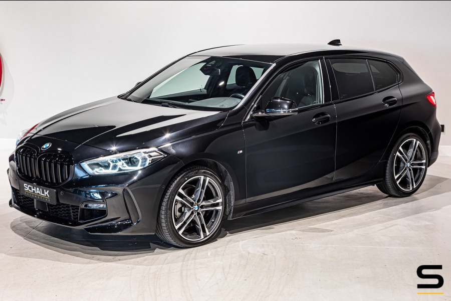 BMW 1-serie 118i|M-sport|Leder|Sportstoelen|Cam|CarPlay