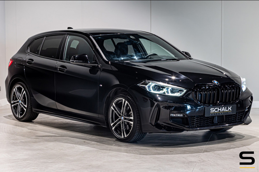 BMW 1-serie 118i|M-sport|Leder|Sportstoelen|Cam|CarPlay