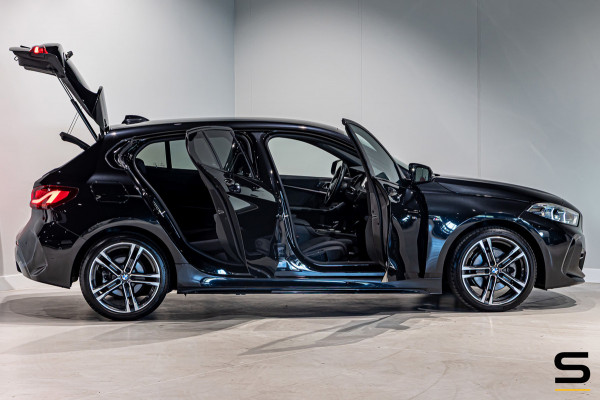 BMW 1-serie 118i|M-sport|Leder|Sportstoelen|Cam|CarPlay