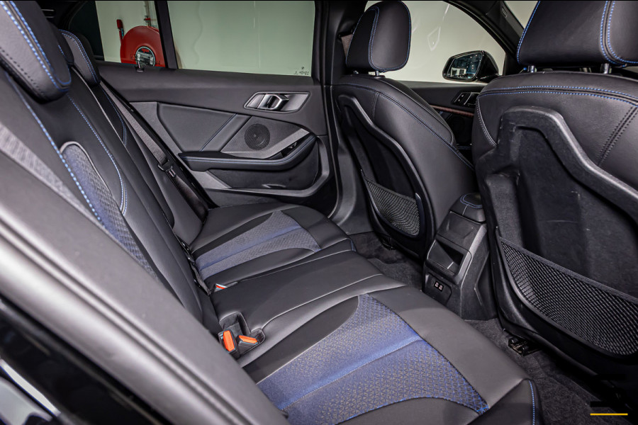 BMW 1-serie 118i|M-sport|Leder|Sportstoelen|Cam|CarPlay