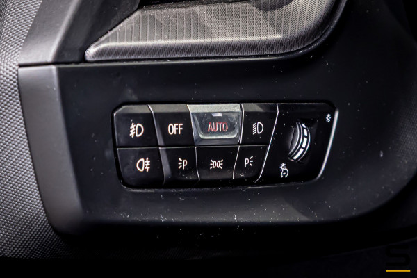 BMW 1-serie 118i|M-sport|Leder|Sportstoelen|Cam|CarPlay