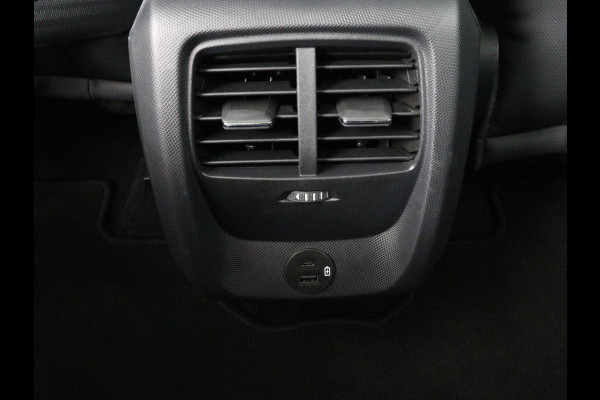 Ford Mustang Mach-E Extended RWD 98 kWh SOH 92,5% | Bang & Olufsen | Pano | 360 Camera | Navigatie | Stoel & Stuurverwarming | Carplay | Navigatie | Adaptive cruise control | Keyless | DAB radio | Climate control