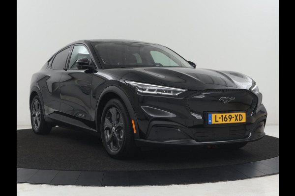 Ford Mustang Mach-E Extended RWD 98 kWh SOH 92,5% | Bang & Olufsen | Pano | 360 Camera | Navigatie | Stoel & Stuurverwarming | Carplay | Navigatie | Adaptive cruise control | Keyless | DAB radio | Climate control