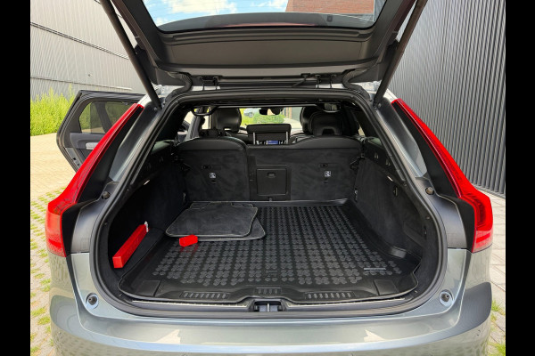 Volvo V90 2.0 T8 AWD R-Design | PANO | LUCHTVERING | ELEK. TREKHAAK | HARMAN KARDON | LEDER | 360 CAERMA | ACC | STOELKOELING