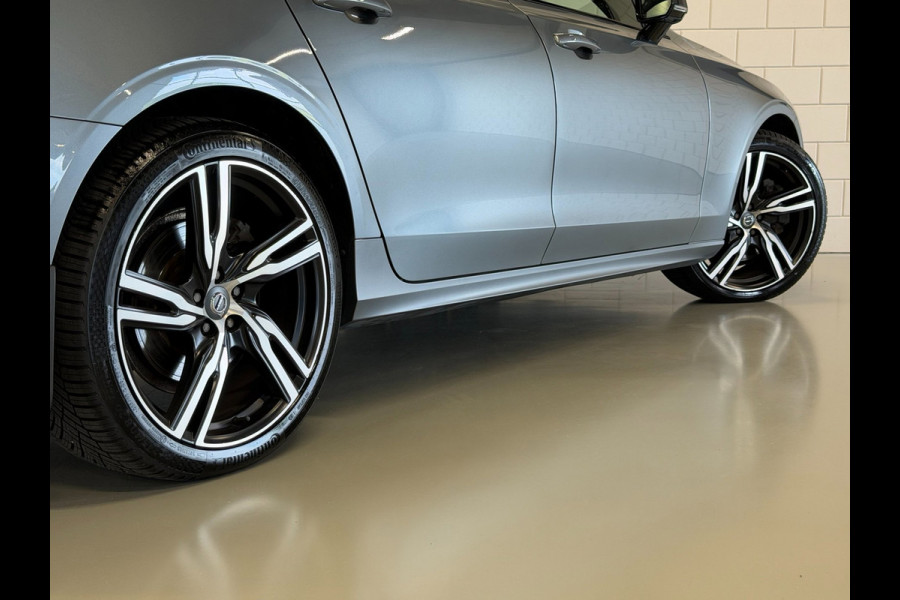 Volvo V90 2.0 T8 AWD R-Design | PANO | LUCHTVERING | ELEK. TREKHAAK | HARMAN KARDON | LEDER | 360 CAERMA | ACC | STOELKOELING