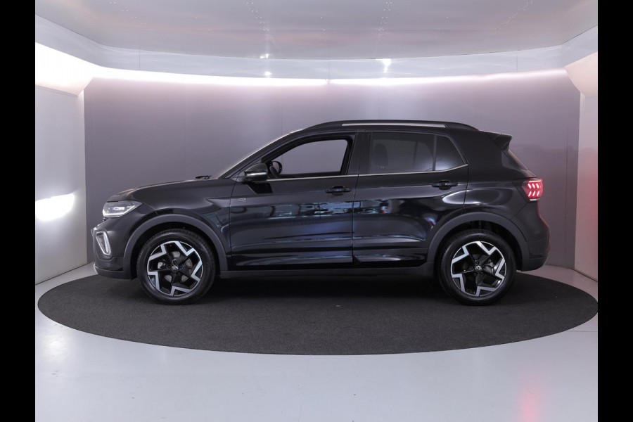 Volkswagen T-Cross 1.5 TSI R-Line 150 pk Automaat (DSG) | Navigatie | Trekhaak (afneembaar) | Parkeersensoren | Achteruitrijcamera | Matrix LED koplampen | R-Line |