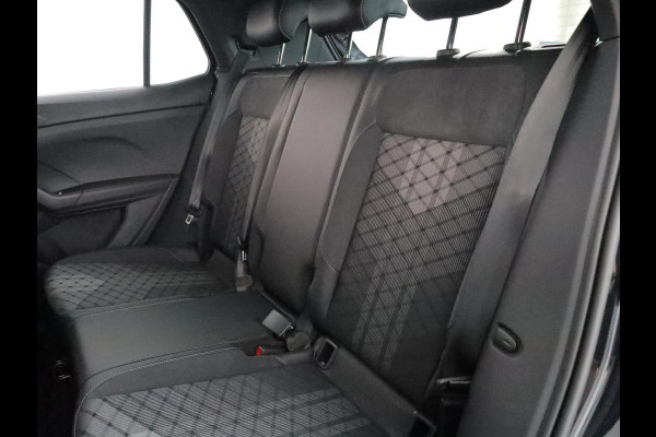 Volkswagen T-Cross 1.5 TSI R-Line 150 pk Automaat (DSG) | Navigatie | Trekhaak (afneembaar) | Parkeersensoren | Achteruitrijcamera | Matrix LED koplampen | R-Line |