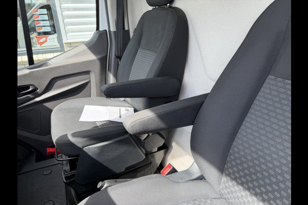 Ford Transit 350 2.0 TDCI L3H2 Trend RWD / trekhaak 2800 kg ! / vaste prijs rijklaar € 18.950 ex btw / lease vanaf € / airco / cruise / stoelverwarming / camera / euro 6 / bpm vrij