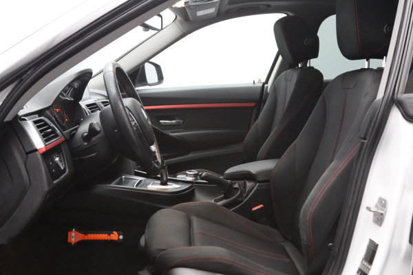 BMW 3-serie Gran Turismo 320i 184 PK Automaat Executive, Panoramadak, LED, Sportstoelen, Navigatie
