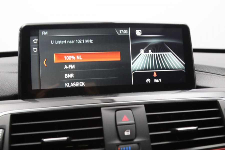BMW 3-serie Gran Turismo 320i 184 PK Automaat Executive, Panoramadak, LED, Sportstoelen, Navigatie