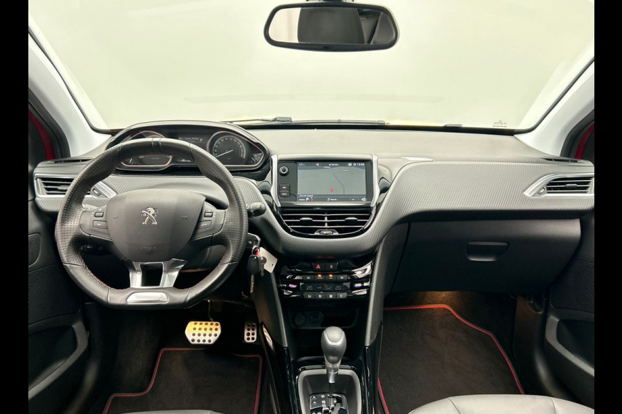 Peugeot 2008 1.2 PureTech GT-Line Automaat | Trekhaak | Carplay | Camera | Panoramadak | Climate-control | Leder |