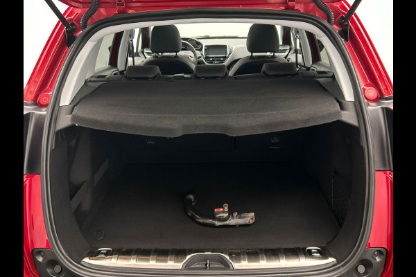 Peugeot 2008 1.2 PureTech GT-Line Automaat | Trekhaak | Carplay | Camera | Panoramadak | Climate-control | Leder |