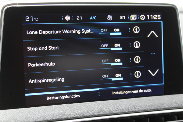 Peugeot 3008 1.6-165pk e-THP Allure AUTOMAAT ! Trekgewicht 1.550kg ! Autm. airco dual, camera, digitaal dashboard, navigatie, telefoonvoorb., trekhaak, LM wielen, metallic lak, privacy glass, cruise cntrl, elektr. achterklep etc.