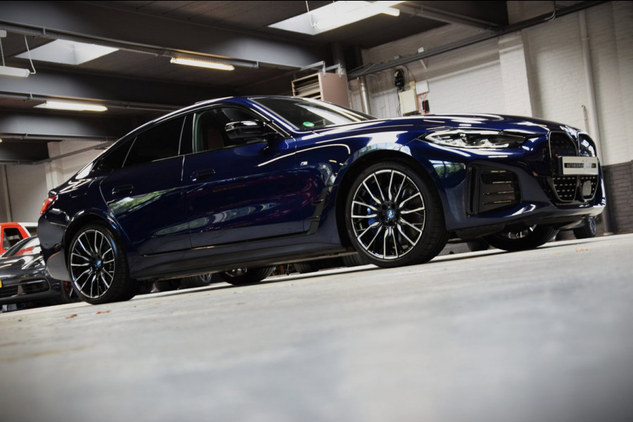 BMW i4 M50 High Executive 84 kWh Navi|Schuif/kantel-dak|ACC|SOH 92.21%|Leder|BTW|544pk!