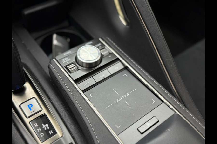 Lexus LC 500h 359pk Carbon dak HUD 21inch