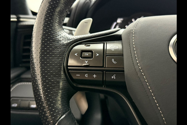 Lexus LC 500h 359pk Carbon dak HUD 21inch