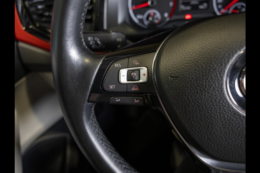 Volkswagen Polo 1.0 TSI Beats / 95 pk / Apple CarPlay / Adaptieve cruise control /