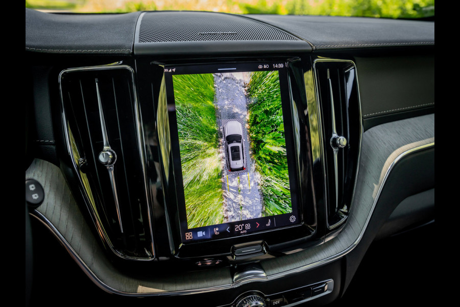 Volvo XC60 2.0 T8 Plug-in hybrid AWD Ultimate Dark R-Design|Panoramadak|360 camera