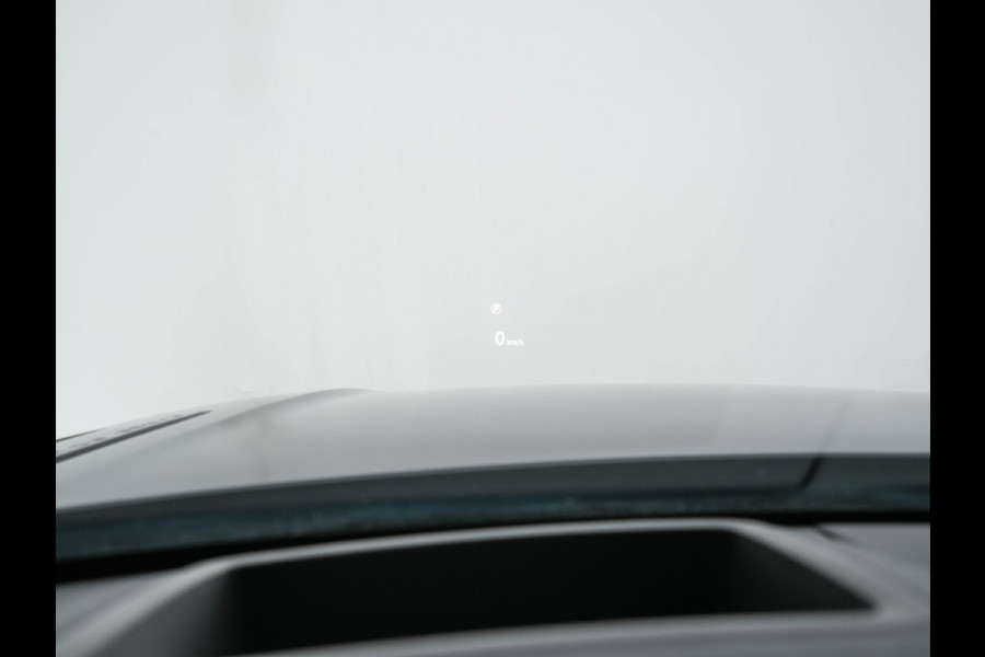 Land Rover Range Rover Velar 3.0 D300 R-Dynamic SE (INCL.BTW) Aut. *PANO | HEAD-UP | LEATHER-FABRIC | FULL-LED | MEMORY-PACK | BLIND-SPOT | DIGI-COCKPIT | CAMERA | KEYLESS | HEATED-COMFORTSEATS | PRIVACY-GLASS | SHIFTPADDLES | 22"ALU*