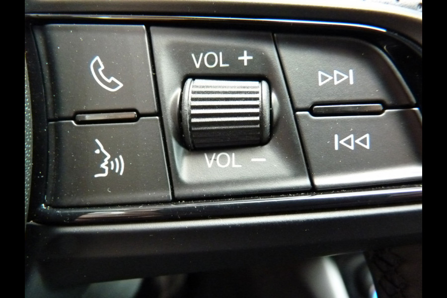 Alfa Romeo Giulia 2.0T Super