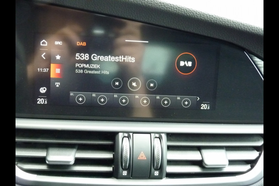 Alfa Romeo Giulia 2.0T Super