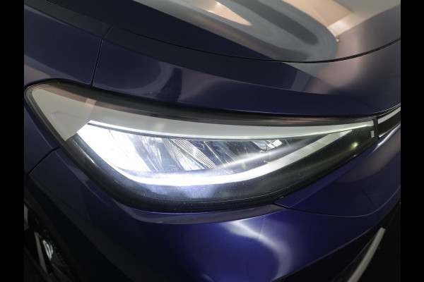 Volkswagen ID.4 First 77 kWh 204 pk | Navigatie | Parkeersensoren | Achteruitrijcamera | Lichtmetalen velgen 20" | Adaptieve cruise control |