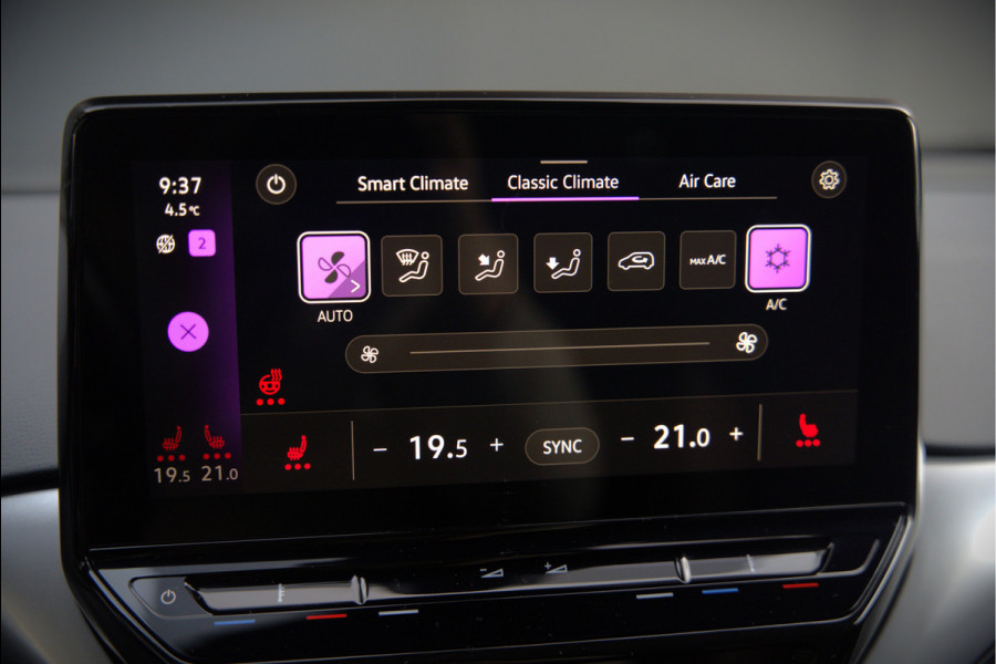 Volkswagen ID.4 First 77 kWh | Stoelverwarming | Stuurverwarming | Adaptive Cruise Control | Navigatie | Apple Carplay | Keyless | Camera | Parkeersensoren | NAP | BTW | Dealer Onderhouden | SOH 93,7%