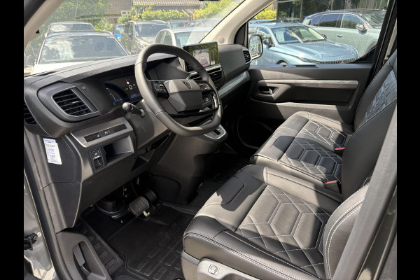 Peugeot e-Expert L3 75 kWh | STX Sport | Lederen bekleding | Spoilerpakket | 18 inch Lichtmetalen velgen | Dynamic NAV Pakket | Winterpakket | Comfort Pakket | betimmering | 2x schuifdeur | Mooiste bus van Nederland!