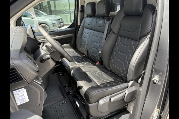 Peugeot e-Expert L3 75 kWh | STX Sport | Lederen bekleding | Spoilerpakket | 18 inch Lichtmetalen velgen | Dynamic NAV Pakket | Winterpakket | Comfort Pakket | betimmering | 2x schuifdeur | Mooiste bus van Nederland!