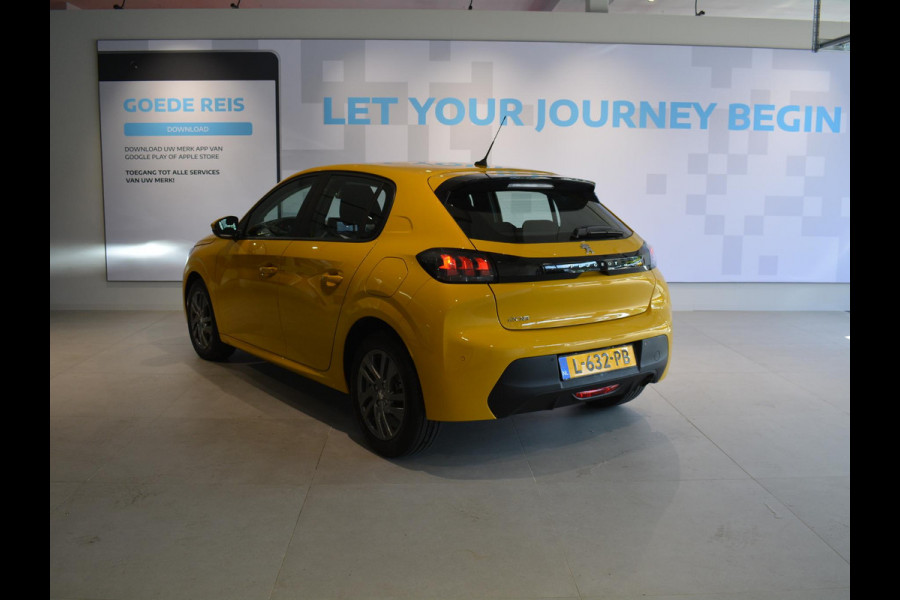 Peugeot 208 1.2 PureTech Active Pack | 100pk | Navigatie | Android Auto / Apple CarPlay | Parkeersensoren achter | Lichtmetalen velgen |