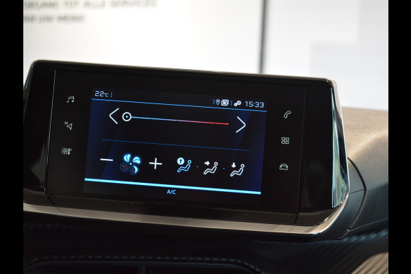 Peugeot 208 1.2 PureTech Active Pack | 100pk | Navigatie | Android Auto / Apple CarPlay | Parkeersensoren achter | Lichtmetalen velgen |