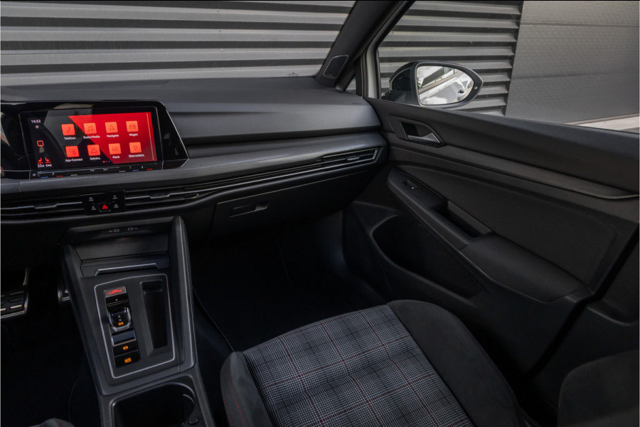 Volkswagen Golf 2.0 TSI GTI Pano-H/K-IQLight