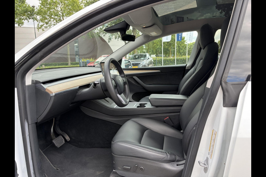Tesla Model Y Long Range AWD 75 kWh SOH 95% | VAN: 39.900,- VOOR: 37.770,- UW WKVOORDEEL: 2.130,-| TESLA FABRIEKSGARANTIE TOT 2027 | FABRIEKSGARANTIE OP ACCU & AANDRIJFLIJN TOT 2032 OF 192.000 KM| BTW VERREKENBAAR