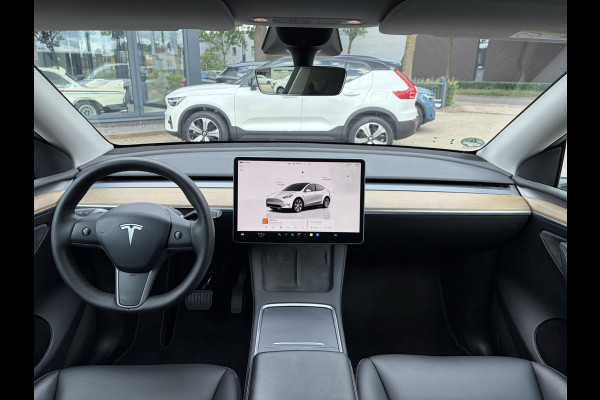 Tesla Model Y Long Range AWD 75 kWh SOH 95% | VAN: 39.900,- VOOR: 37.770,- UW WKVOORDEEL: 2.130,-| TESLA FABRIEKSGARANTIE TOT 2027 | FABRIEKSGARANTIE OP ACCU & AANDRIJFLIJN TOT 2032 OF 192.000 KM| BTW VERREKENBAAR