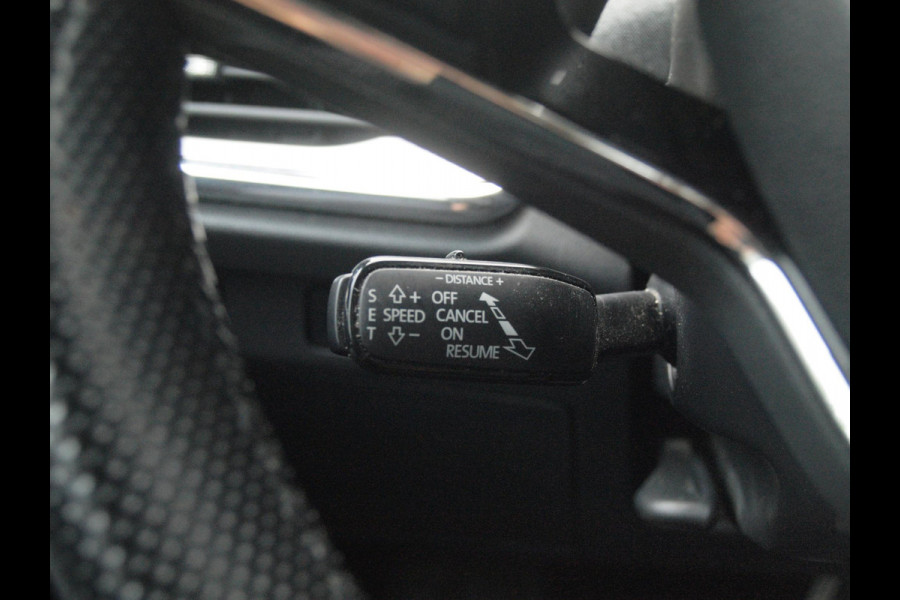 Škoda ENYAQ iV 80 | Camera | Trekhaak | Sfeerverlichting | ACC | Apple Carplay | NL-Auto |
